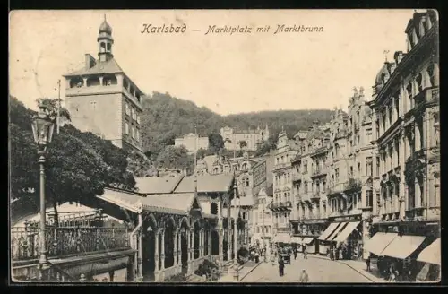 AK Karlsbad, Marktplatz mit Marktbrunn, Geschäfte, Turm