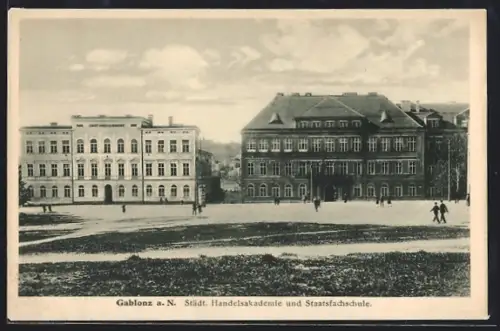 AK Gablonz a. N., Städt. Handelsakademie und Staatsfachschule