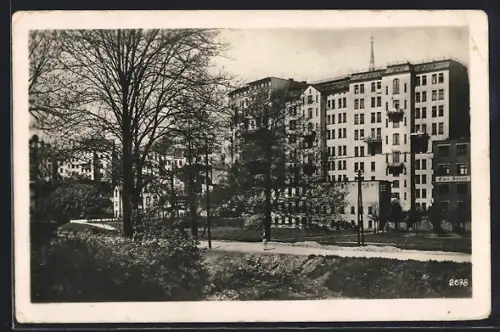 AK Gablonz a. N., Partie am Wolkenkratzer