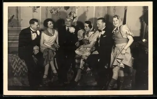 Foto-AK Köln, Kölner Karneval 1935, Roter-Funken-Ball 1935, Fasching