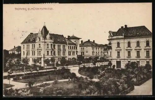 AK Troppau, Olmützerstrasse mit Parkanlage