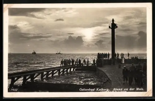 AK Kolberg, Abend an der Mole