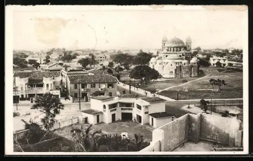 AK Dakar, Le Quartier de la Cathédrale du Souvenir Africain