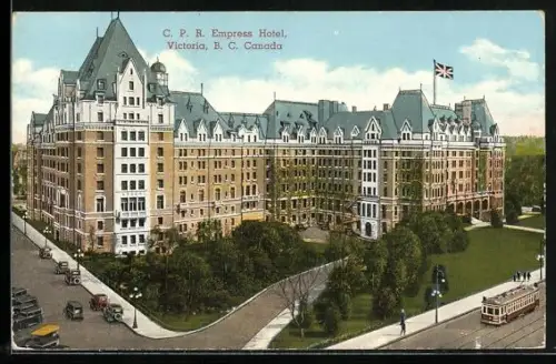 AK Victoria, Strassenbahn vor dem Empress Hotel