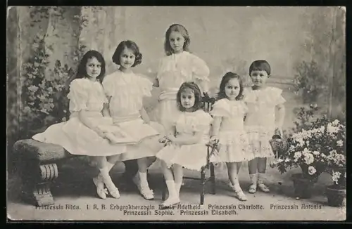 AK Prinzessin Antonia mit ihren Geschwistern