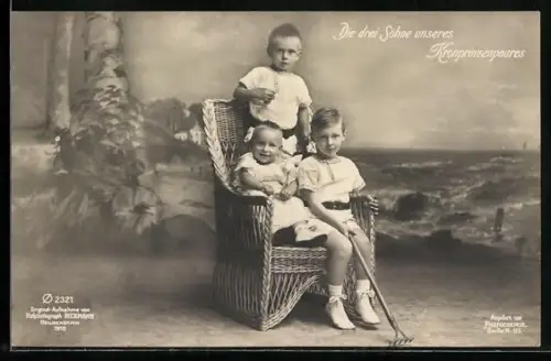 AK Kronprinz Wilhelm von Preussen mit seinen beiden Brüdern