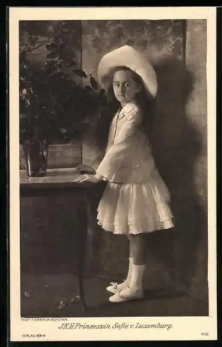 AK Prinzessin Sofie von Luxemburg mit grossem Hut, Kinderbild