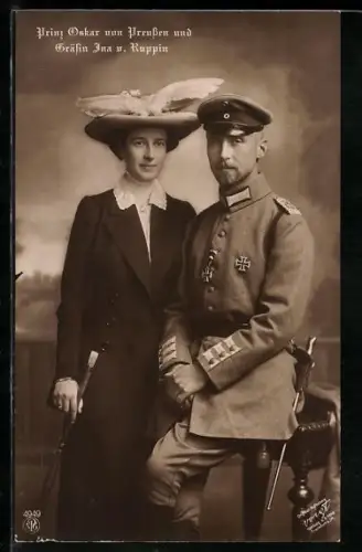 AK Prinz Oskar von Preussen nebst Gräfin Ina von Ruppin