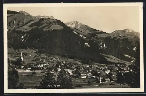 AK Frutigen, Ortsansicht mit Kirche