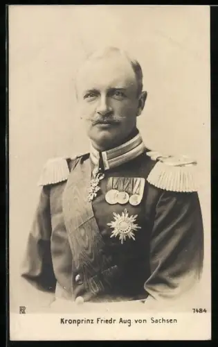 AK Kronprinz Friedrich August von Sachsen, Portrait in Uniform