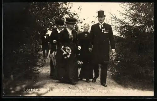 AK Soestdijk, Laatste bezoek van H. M. Koningin Moeder von den Niederlanden aan Huize Oranjehof
