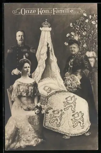 AK Onze Kon. Familie von den Niederlanden