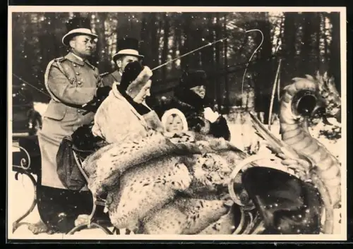 AK `s Gravenhage, Königliche Familie von den Niederlanden im Winter 1940