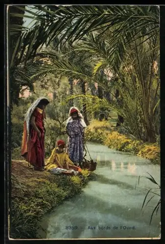AK Aux bords de l`Oued, Waschfrau