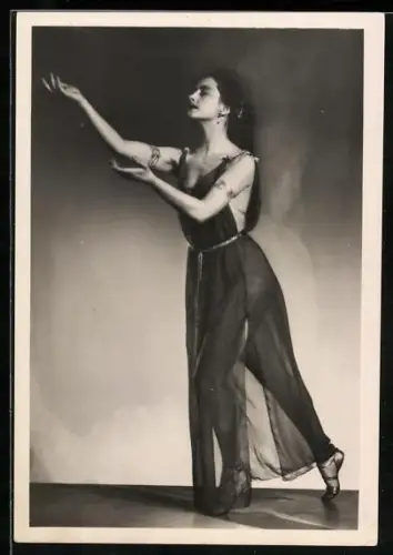 AK Ninel Alexandrowna Petrowa, im Ballett Spartakus