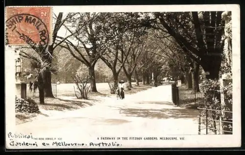 AK Melbourne /Vic., A Pathway in the Fitzroy Gardens