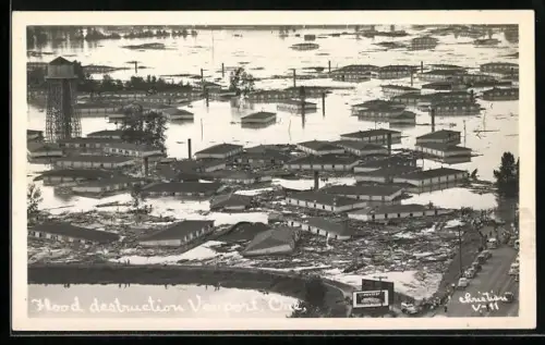Foto-AK Vanport, OR, Flood destruction, vom Hochwasser überflutete Gebäude