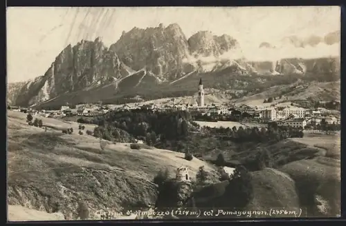 AK Cortina d`Ampezzo, Veduta generale con Pomagognon