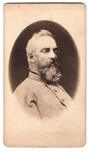 Fotografie Portrait Erzherzog Heinrich von Österreich in Uniform, 1877