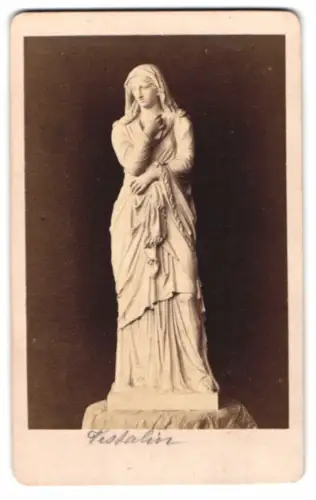 Fotografie Statue: Vestalin