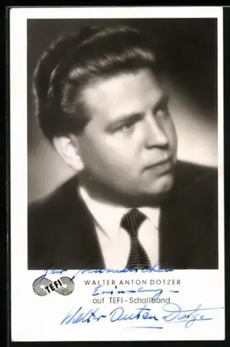 AK Musiker Walter Anton Dotzer im Anzug, Autograph