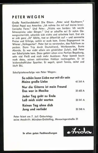 AK Musiker Peter Wegen auf seine Arme gestützt schaut in die Kamera, Autograph