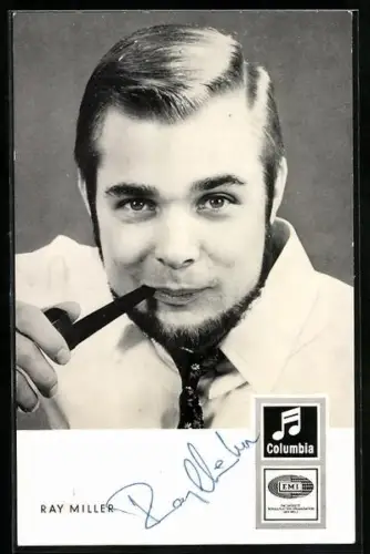 AK Musiker Ray Miller mit Tabakspfeife, Autograph