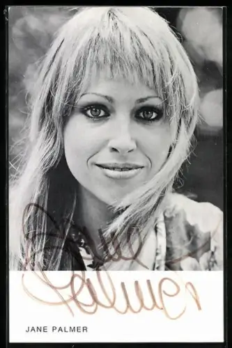 AK Musikerin Jane Palmer mit wilder blonder Mähne, Autograph