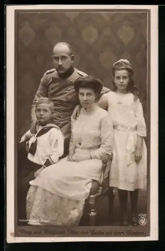 AK Prinz und Brinzessin Max von Baden mit ihren Kindern