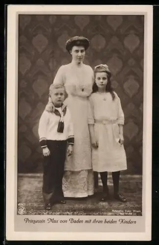 AK Pinzessin Max von Baden mit ihren beiden Kindern