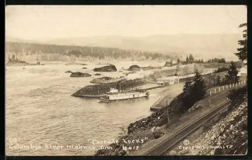 AK Cascade Locks, Columbia River Highway, stern-wheel steamer