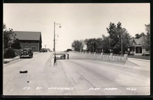 Foto-AK York, NE, Underpass