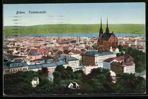 AK Brünn, Totalansicht mit Kirche
