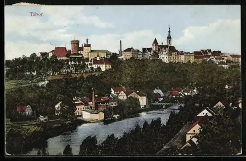 AK Tabor, Partie an der Moldau mit Blick auf Stadt