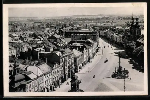 AK Hradec Králové, Strassenpartie mit Kirche