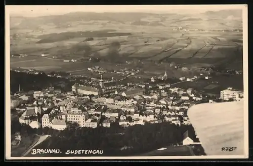 AK Braunau /Sudetengau, Panorama mit Schloss