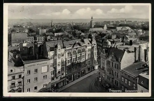 AK Troppau, Teilansicht mit Photo-Geschäft Platzer
