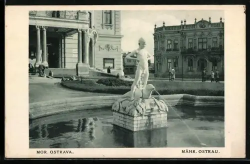 AK Mähr. Ostrau, Ortspartie mit Anlagen und Wasserspeier