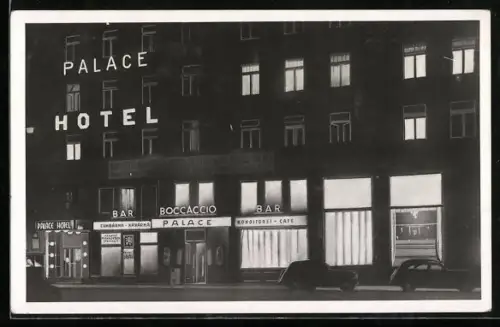 AK Mähr. Ostrau, Hotel Palace, Cafe und Konditorei