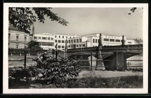 AK Prerau /Mähren, Brückenpartie mit Sokol