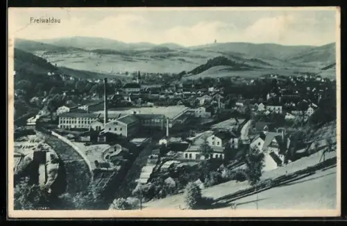 AK Freiwaldau, Totalansicht mit Fabrik und Kirche aus der Vogelschau