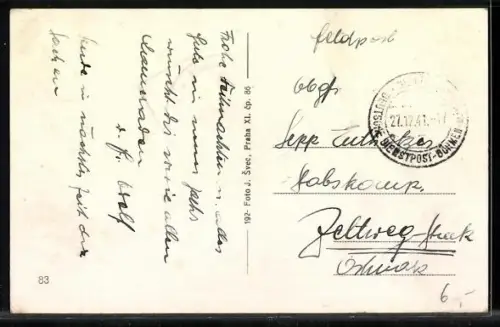 AK Olmütz, Platz mit Turmgebäuden aus der Vogelschau, Rahmen mit Rosen