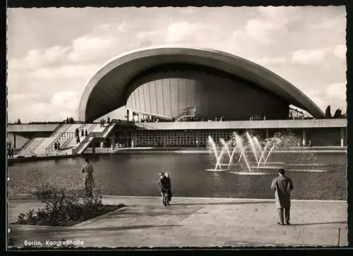 AK Berlin, Kongresshalle mit Springbrunnen
