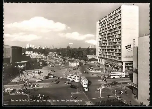 AK Berlin, Bahnhof Zoologischer Garten mit Hardenbergplatz