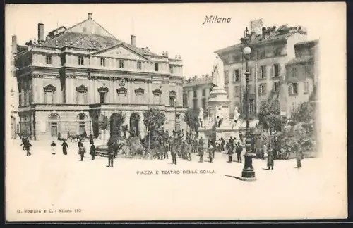 AK Milano, Piazza e teatro della scala