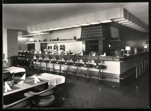 AK Berlin, Interhotel Stadt Berlin, Rotisserie