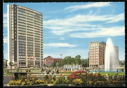 AK Berlin, Ernst-Reuter-Platz mit Hochhäuser