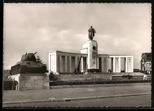 AK Berlin-Tiergarten, Russisches Ehrenmal