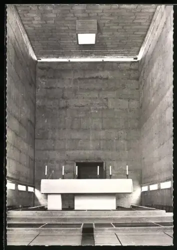 AK Eveux-sur-l`Arbresle /Rhone, Intérieur de l`Eglise