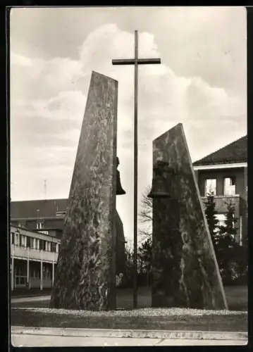 AK Berlin-Weissensee, Stephanus-Stiftung, Glockenstuhlplastik